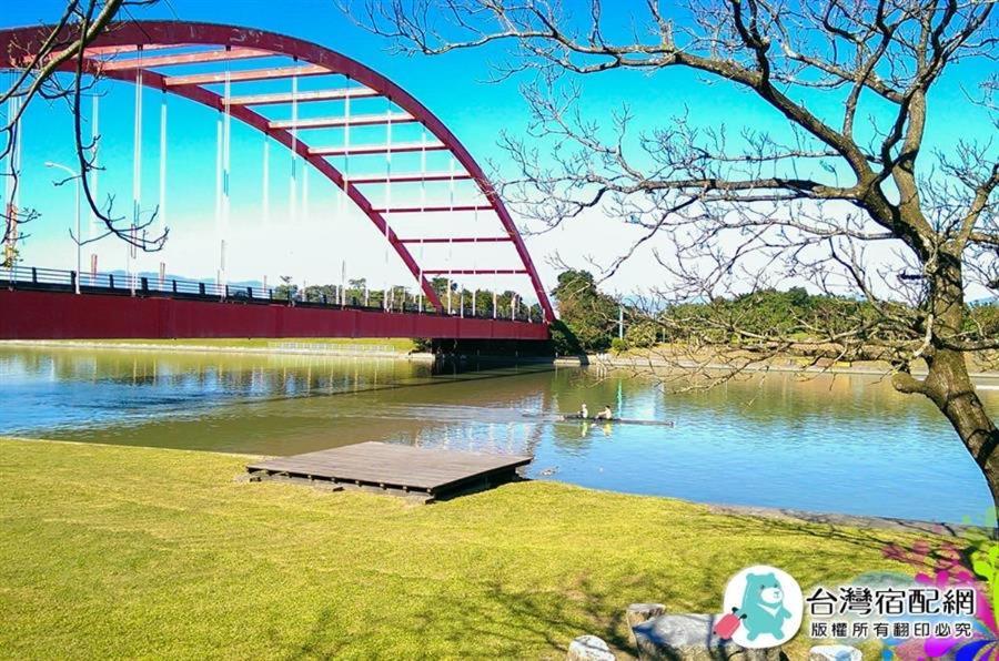 尚閤屋包棟民宿 Wujie Exterior foto